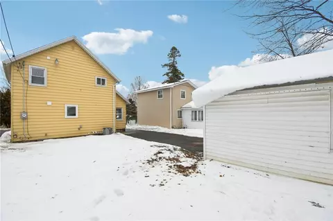 77 Parkview Ter, Irondequoit, NY 14617 photo 23