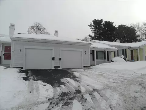 64 Greenway Blvd, Riga, NY 14428
