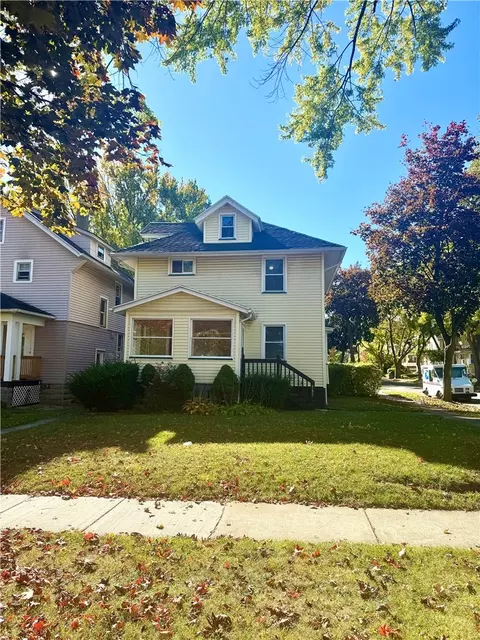 451 Lakeview Park, Rochester, NY 14613