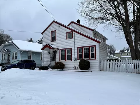 250 W 13th St, Elmira, NY 14903