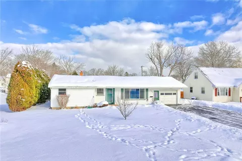 144 Mann Rd, Greece, NY 14612