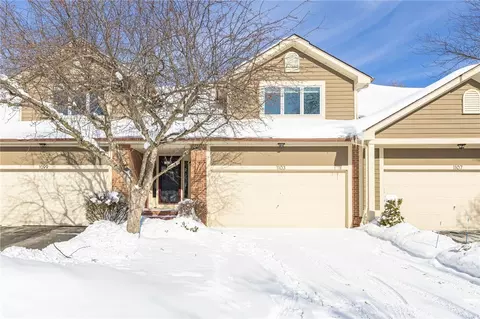 1103 Hillsboro Cove Cir, Webster, NY 14580