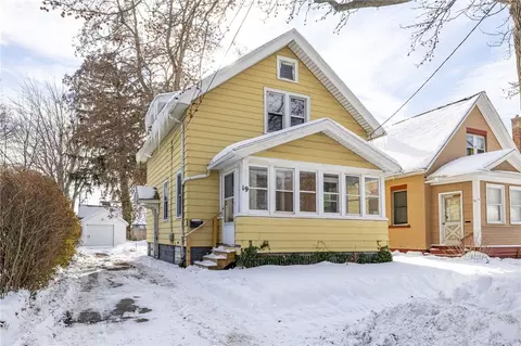 19 Garland Ave, Rochester, NY 14611
