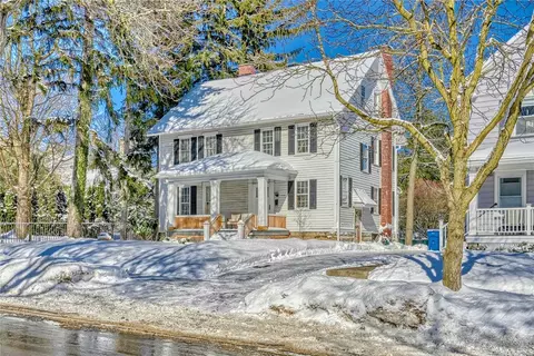 1120 Park Ave, Rochester, NY 14610