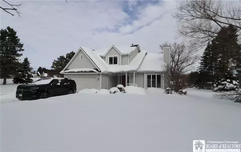 1524 Sweet Rd, Aurora, NY 14052