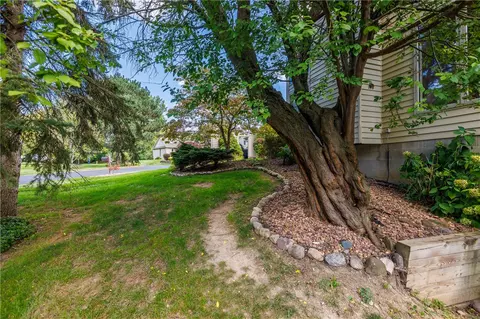 1 Woods Pt, Webster, NY 14580 photo 5