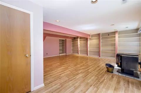 1 Woods Pt, Webster, NY 14580 photo 41