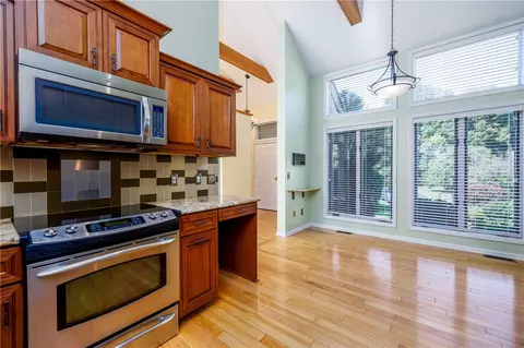 1 Woods Pt, Webster, NY 14580 photo 18