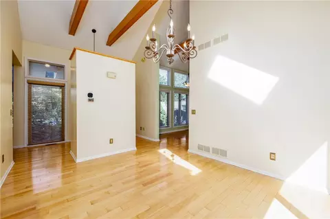 1 Woods Pt, Webster, NY 14580 photo 12
