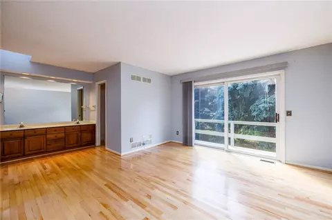 1 Woods Pt, Webster, NY 14580 photo 28