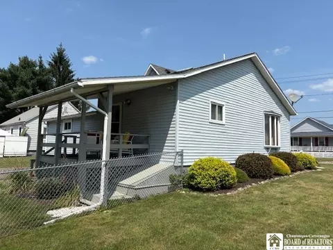 Exterior - 184 Grossman Ave, Olean, NY 14760 photo 4 of 8