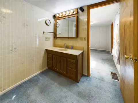 Bath - 1350 Hecker Rd, Waterloo, NY 13165 photo 1 of 5