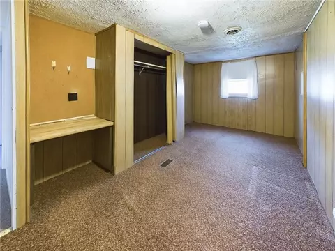 Bedroom - 1350 Hecker Rd, Waterloo, NY 13165 photo 2 of 6