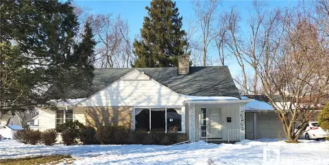 8 Lafayette Ave, Dunkirk, NY 14048