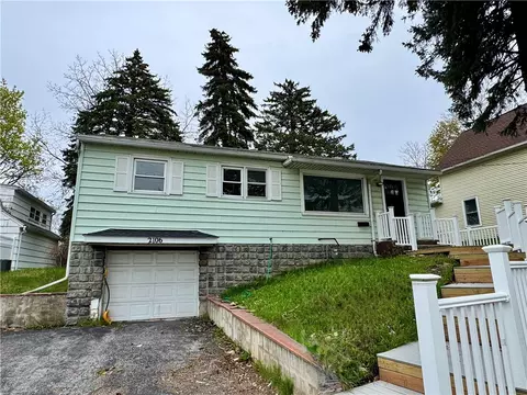 2106 N Goodman St, Irondequoit, NY 14609