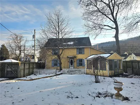 Exterior - 332 E 2nd St, Corning, NY 14830 photo 3 of 3