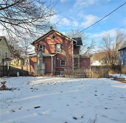 Exterior - 332 E 2nd St, Corning, NY 14830 photo 2 of 3