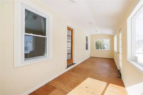 Entry Way - 153 Mallard Dr, Irondequoit, NY 14622 photo 3 of 3