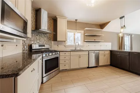 Kitchen - 95 Fairhaven Rd, Brighton, NY 14610 photo 2 of 4