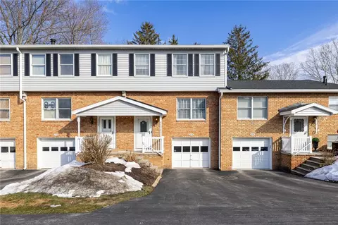 1136 The Grv, Victor, NY 14564