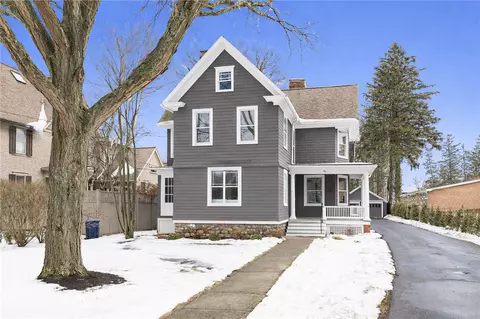 46 S Main St, Pittsford, NY 14534