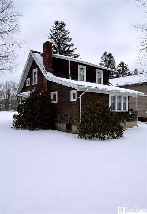 152 Richardson Aka 202 Evans Ave St, Wirt, NY 14715