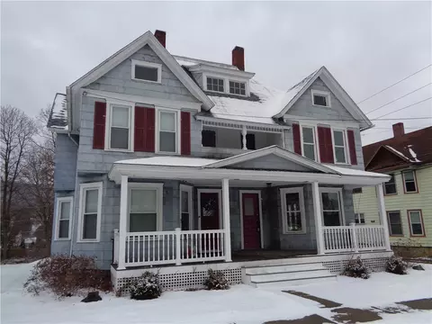 213-215 Walnut St, Corning, NY 14830