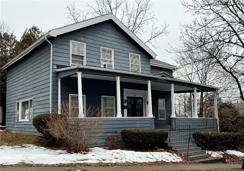 199 Wall St, Corning, NY 14830