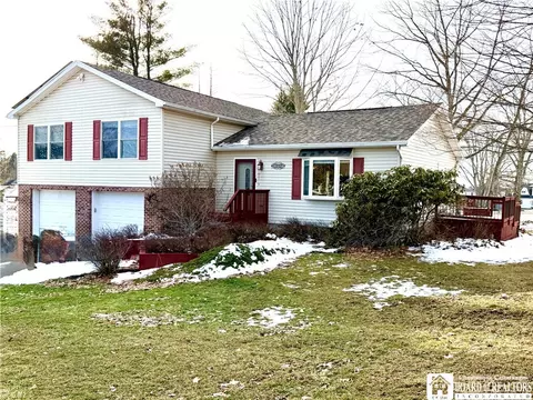 611 Gulf St, Olean, NY 14760