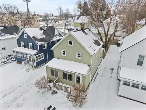 View/Area - 43 Oberlin St, Irondequoit, NY 14622 photo 3 of 5