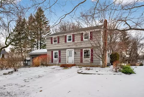 20 Michelle Dr, Irondequoit, NY 14617 photo 2