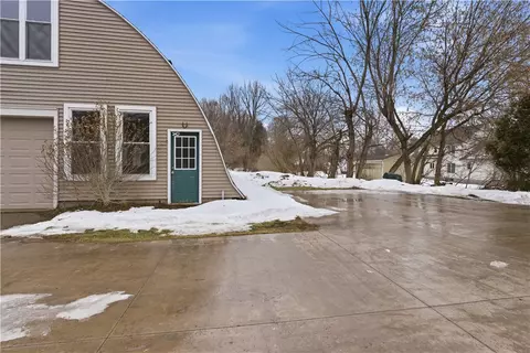 Exterior - 763 Maple Dr, Webster, NY 14580 photo 2 of 2