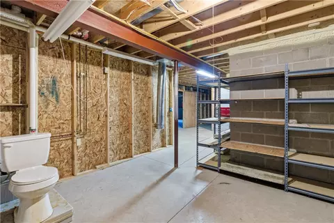 Bath - 763 Maple Dr, Webster, NY 14580 photo 4 of 4