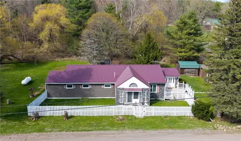 2281 Wearkley Rd, Wayland, NY 14572