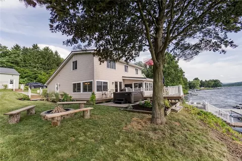 4187 E Waneta Lake Rd, Dundee, NY 14837