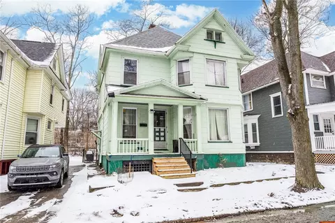 3 Fenwick St, Rochester, NY 14608