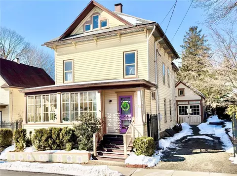 13 Central Ave, Oneonta, NY 13820