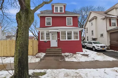 1271 North St, Rochester, NY 14621