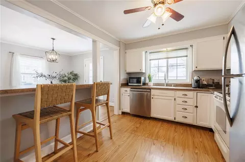 Kitchen - 112 Curtice Rd, Irondequoit, NY 14617 photo 2 of 2