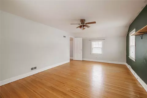 Bedroom - 112 Curtice Rd, Irondequoit, NY 14617 photo 2 of 3