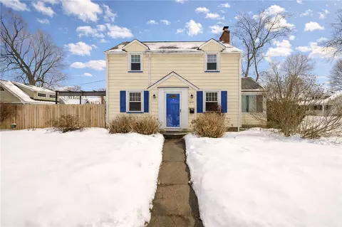 112 Curtice Rd, Irondequoit, NY 14617