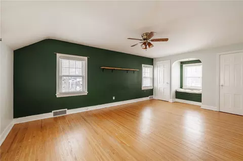 Bedroom - 112 Curtice Rd, Irondequoit, NY 14617 photo 1 of 3
