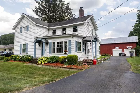 332 E Franklin St, Horseheads, NY 14845