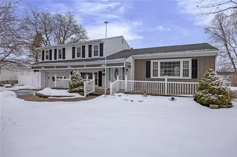 146 South Ave, Arcadia, NY 14513