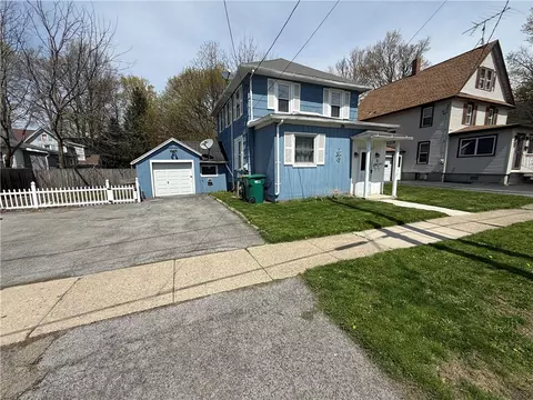 5 Genesee St E, Perry, NY 14530