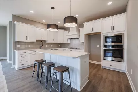 Kitchen - 4 Eagle Holw, Perinton, NY 14526 photo 1 of 5