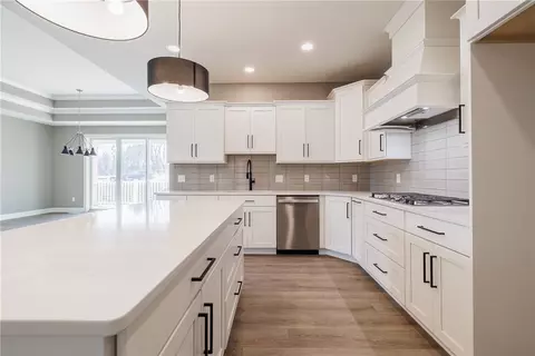 Kitchen - 4 Eagle Holw, Perinton, NY 14526 photo 5 of 5