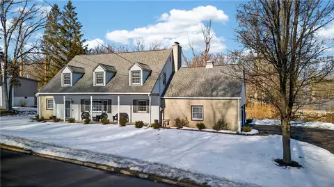 6 Highland Dr, Corning, NY 14830