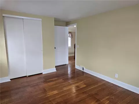 Bedroom - 146 Burwell Rd, Irondequoit, NY 14617 photo 2 of 10