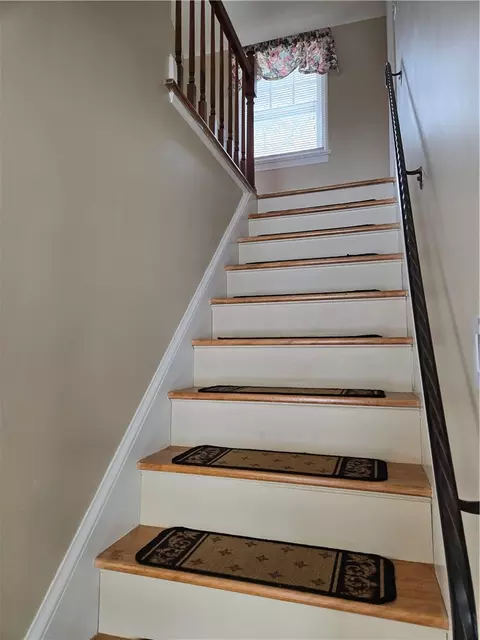 Entry Way - 146 Burwell Rd, Irondequoit, NY 14617 photo 2 of 7